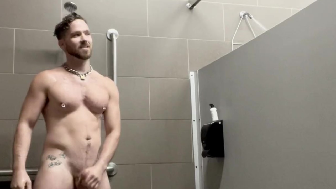 Risky Stud Gets Another to Join in Public Shower Jerkoff - Free Sex Video - RedTube