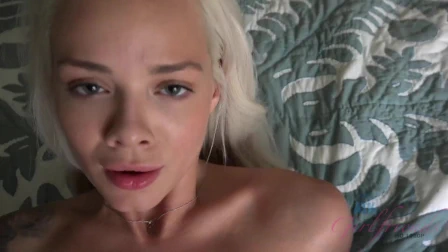 Banging pornstar Elsa Jean, hooking up POV oral session and fucking her GFE Experience