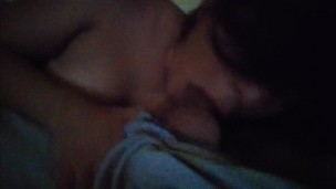 Convencí a la novia de mi amigo para mamarle el culo y follarla en 4