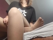ГОСПОЖА ДАВИТ СВОЕГО МАЛЕНЬКОГО РАБА ГИГАНТ ФЕТИШ ВИД СНИЗУ POV ENG - Screenshot 5 of 16 - Horny Girlfriend