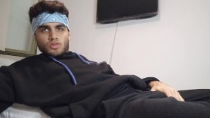I'm horny and I lock myself in my room to masturbate, I'd fuck your pussy.