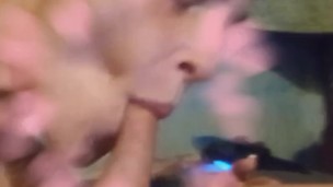 MOMMY MILF SMOKES 100S AN SUCKES HER BOY TOY EMPTY