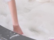 Sex Hungry Wife Rebecca Volpetti Takes A Pussy Slamming From Her Big Black Cock Husband 1/16