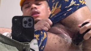 playing my with my hole