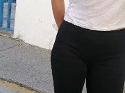 La NERD DEL SALÓN tiene un CULO ENORME 1/16