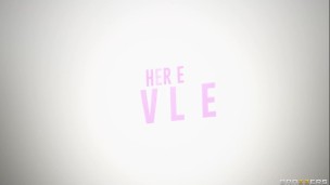 Freeuse Yoga And Shower Fuck - Cherie Deville / Brazzers