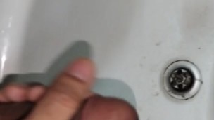 Sick in bathroom come big dick fnish in side!!!