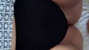 Me pide un creampie de buena mañana y se lo dejo relleno