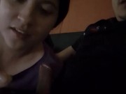 Mientras mi novio se va a bañar su primo me da lechita 👅😈 casi nos descubre! 1/16