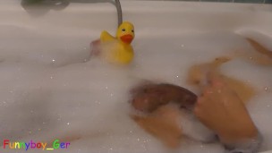 The duck and the cock - Bathtub play with soft and (a little bit) hard cock