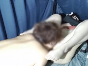 【素人/個人撮影】密室でマッサージを受けたら寝盗られていた。気持ちよくなって受け入れて一番奥で中出しされちゃった。後編　第 2部分　Part 2 9/16