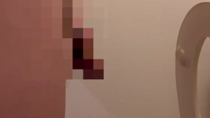 【メイドインヘブン】ついに我慢していた尿を出すことができた色白大学生