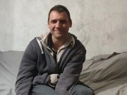 Listen to music 14/16