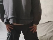 Listen to music 6/16