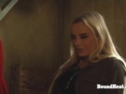 Hot Busty Big Butt Lesbian CHick Moans And Orgasms 16/16