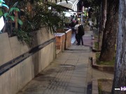 Rubia Tetona Sara Blonde es vista en discoteca, seducida y follada por seguidor afortunado 1/16