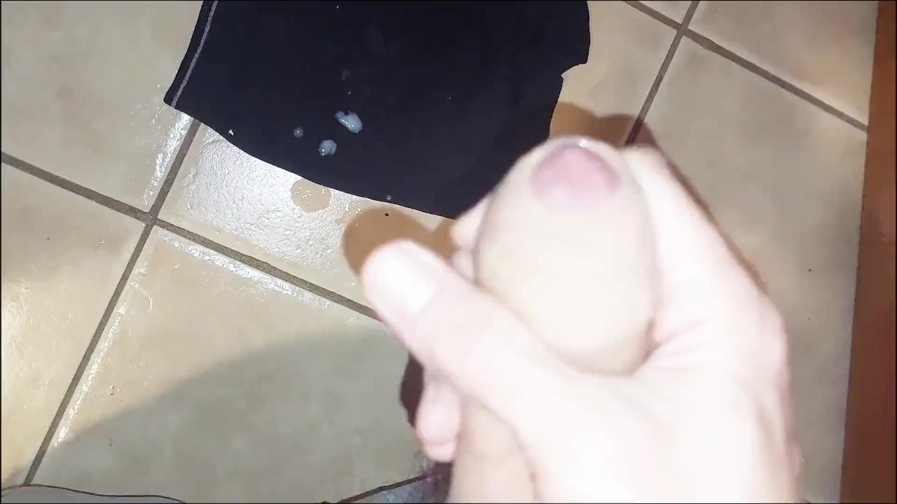 My young long veiny cock shoots massive cumshot - Бесплатное секс видео - RedTube