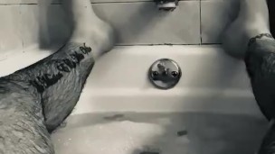 Bathtub wet