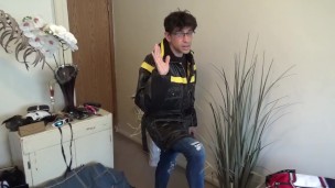 Porn Star Maolo Plays a XXX 'Virgin' Priest!