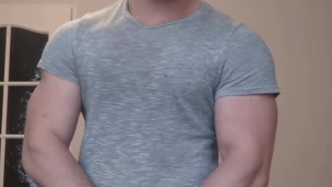 Stripping and flexing my thick muscles