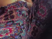 Batendo uma siririca no ônibus da viagem 9/16