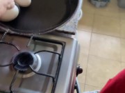 Empleada Venezolana Se COJE BIEN DURO a Su Jefe Mientras Le Cocina 2/16