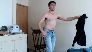 Pornstar Tyler Gets His Rocks Off!!!!!! mmmmmm!