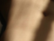 Brincando sozinha a luz do sol 6/16