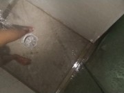 gozando gostoso no banho