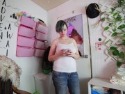 Absolutely DESPERATE to pee! 4/16