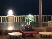 ゴージャスな貸切露天風呂でイチャイチャした後は椅子の上で騎乗位セックス、出した後は甘苦いごっくん 1/16