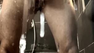 TWO SCREAMING ORGASMS AND SOME PRECUM IN BETWEEN