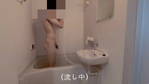 (2本目)一緒にお風呂に入りませんか？個人撮影