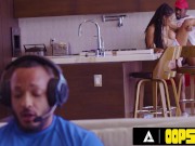 Big Tits Ebony Babe FUCKS PIZZA GUY While BF Is Gaming! 7/16