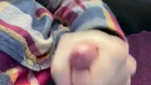 Cumshot while driving is harder than I tought !