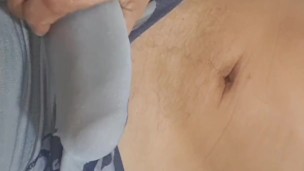 Paja en la oficina solito