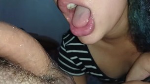 sucking drooling no frills as soon as you suck a 6 inch cock🍆🤤💋💦💧💧😋