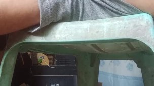 Nag jakol ako sa bodega! Ang sarap!