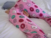 Step Mom Wakes up to Hard Cock of Step Son He helps MILF to cum quick Carry Light 1/16