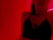 Teaser Cassandra Bcbg ! Une Belle partie de baise intense avec mon Gode et un mec !! 9/16