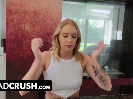 Horny Step Dad Creampies Step Daughter Marilyn Johnson Ass After Hardcore Anal Fuck - DadCrush
