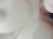 No pude resistir las ganas de tocarme