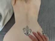 Se la chupo al vecino y no se aguanta las ganas de cogerme 7/16