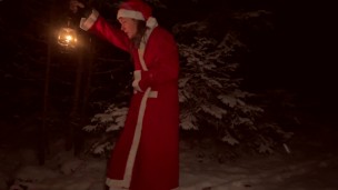 Naughty Santa - 4k 60fps