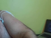 MASTURBACIÓN EN MI HABITACIÓN 2