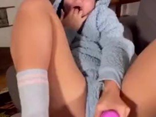 Troietta italiana si sfonda figa stretta e culo ovunque COMPILATION