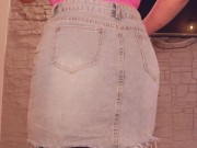 Mi novia con su piercing vaginal y perfos en los pezones folla conmigo en el sofá de la sala 1/16