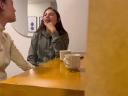 Lesbianas se tocan en público y después follan en baño público. 2/16