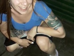 girl has a big emergency at street