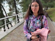 Подцепил милашку на улице, трахнул и кончил ей на очки
